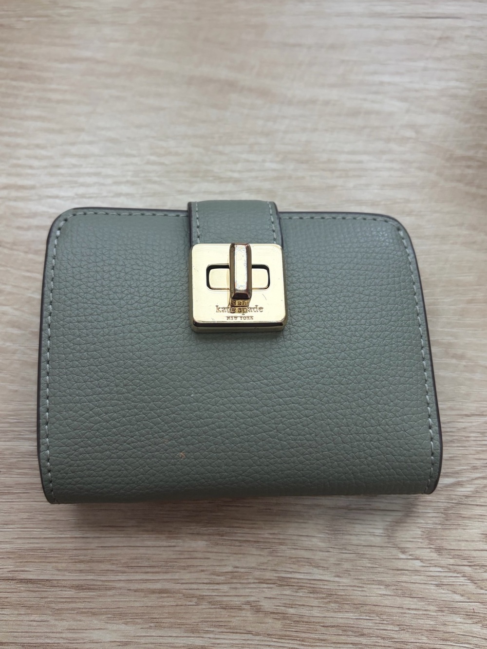 KATE SPADE New York Olive Green Leather Wallet with Gold Turnlock